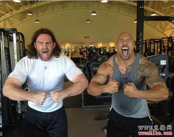 <a href='http://www.wwezhibo.com/' target='_blank' title='wweֱ��'><span style='color: #0000ff'><strong>wweֱ��</strong></span></a></span>